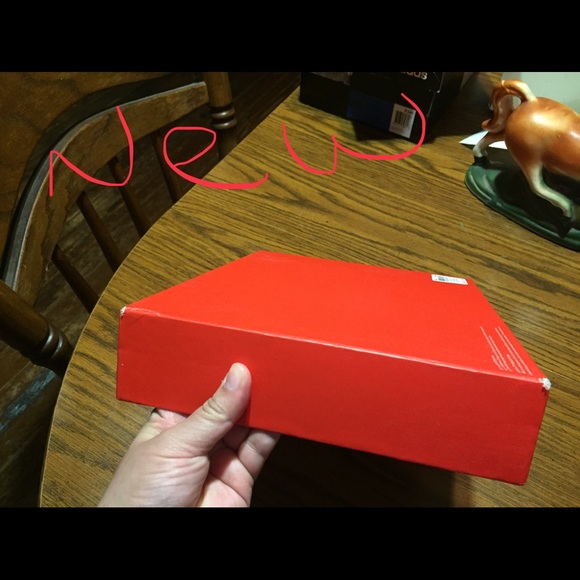 Pics of Coach Box for @crystallawler - Picture 3 of 3